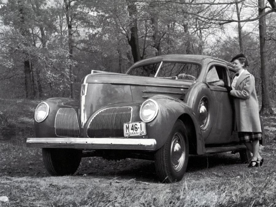  Studebaker President Club Sedan 1939 года  (фото 1 из 2)